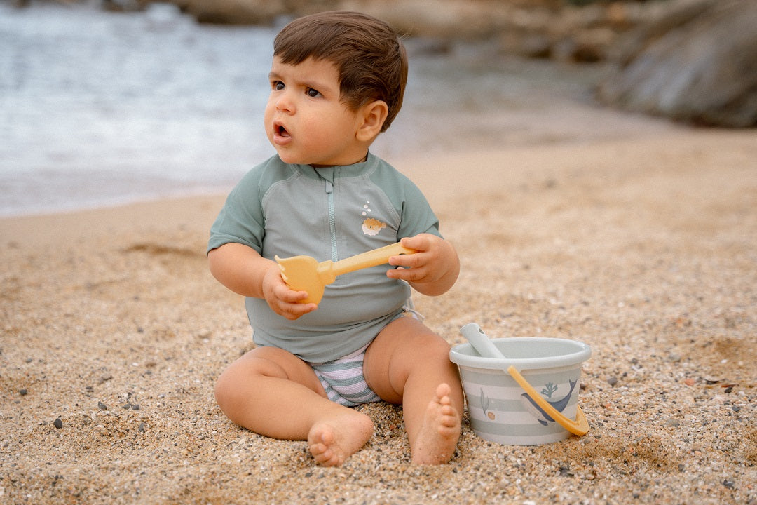 Maillot de bain à manches courtes Seashells Surf Blue | Little Dutch