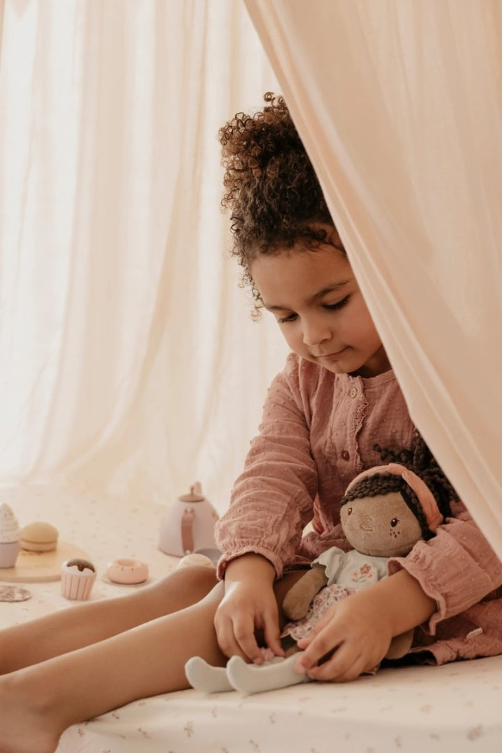 Kuschelpuppe Evi 35 cm | Little Dutch