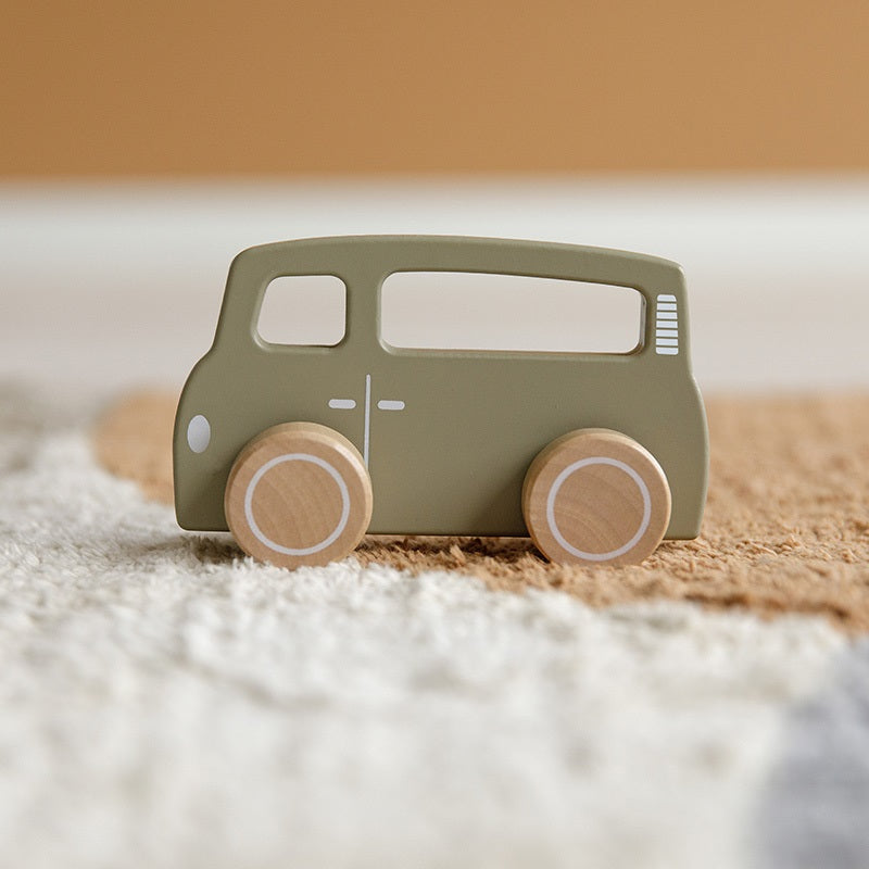 Holzbus Olive