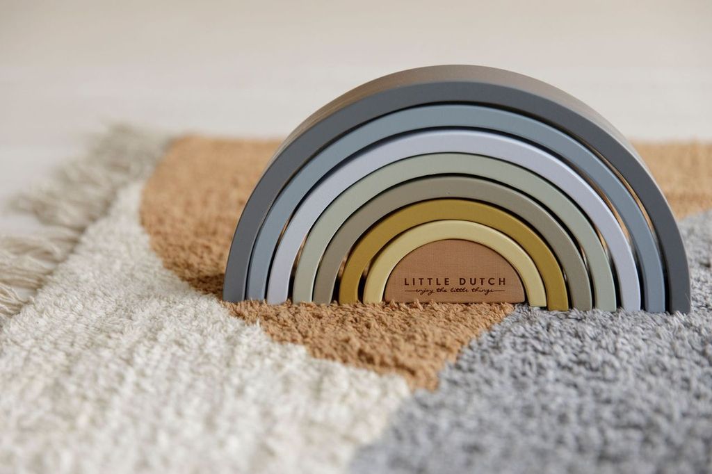 Personalisierter Stapelturm Regenbogen Blau zur Taufe – Geschenk aus Holz | Schmatzepuffer