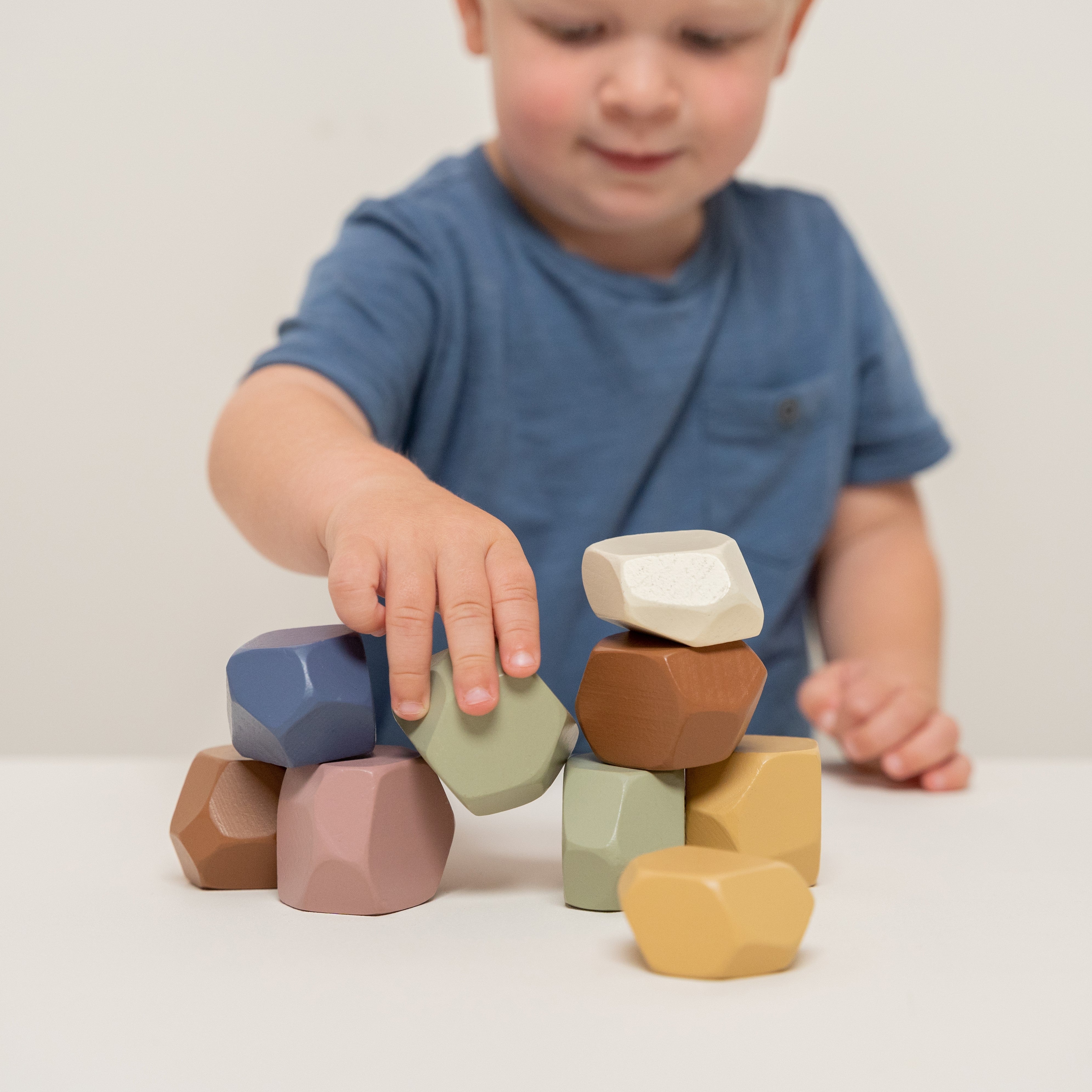 Pierres d'équilibre en bois pour enfants