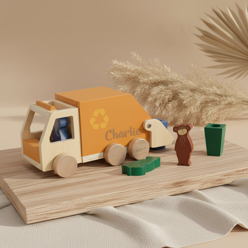 Wooden garbage truck | Trixie
