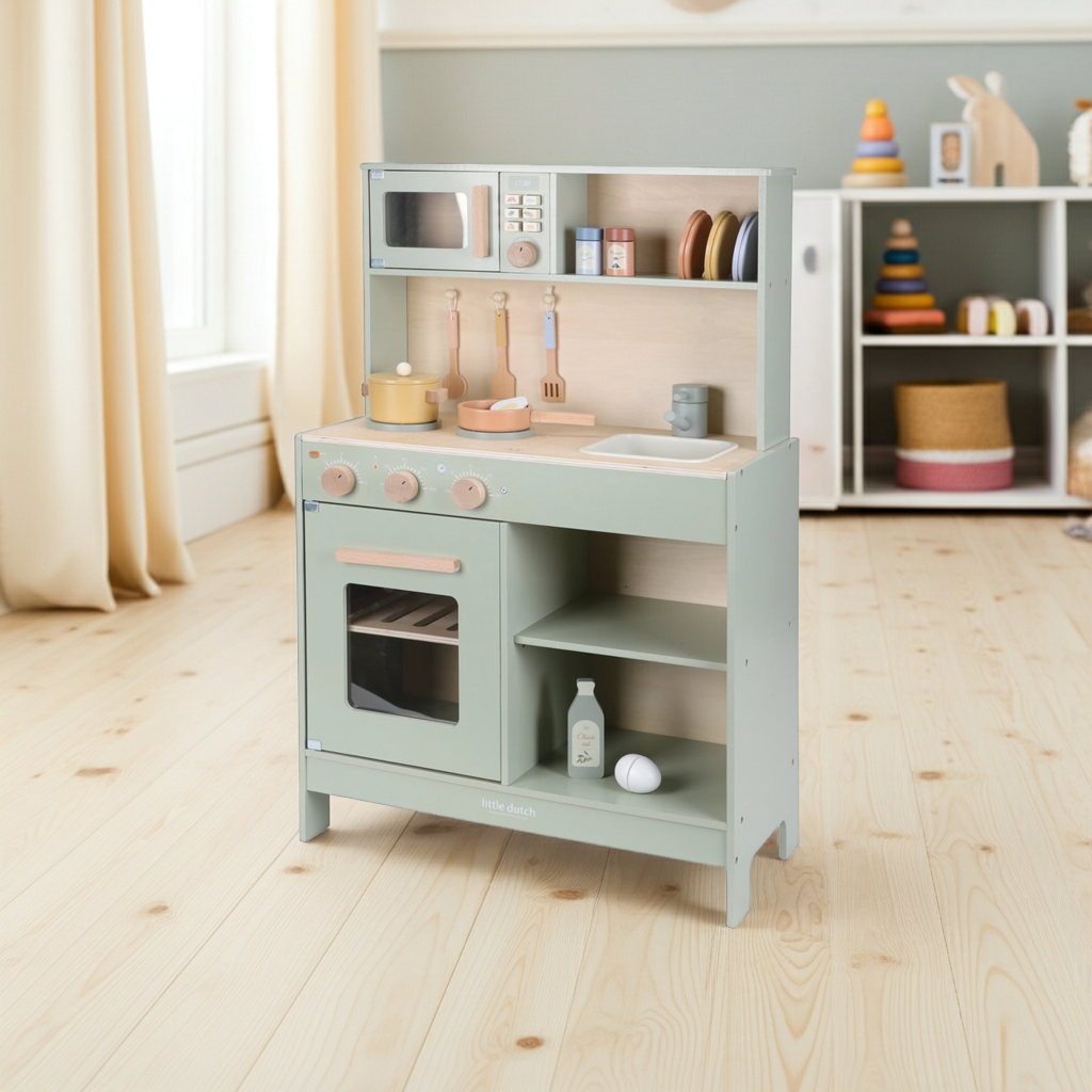 Personalisierte Spielküche aus Holz mit Name – besonderes Geschenk