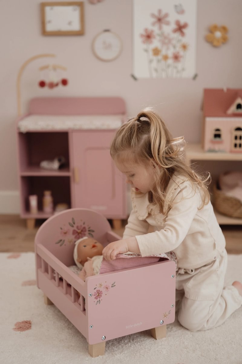 Wooden Doll Bed for Kids | Schmatzepuffer