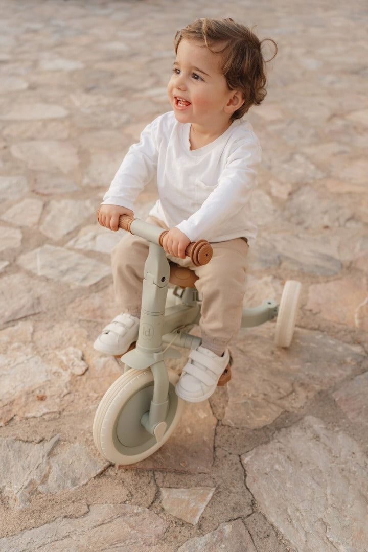 4-in-1 Grow-With-Me Tricycle Green