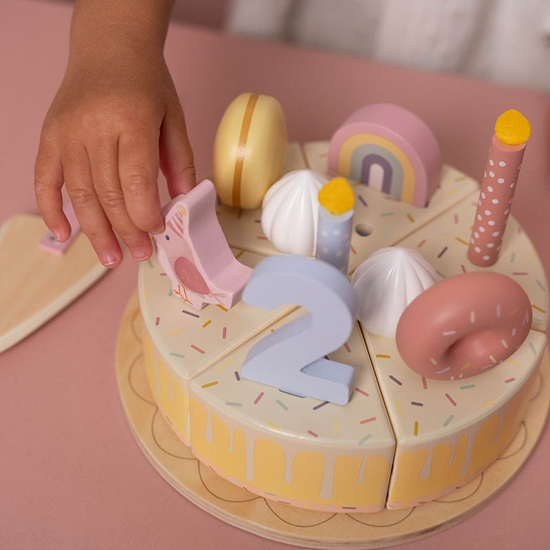 pink birthday cake