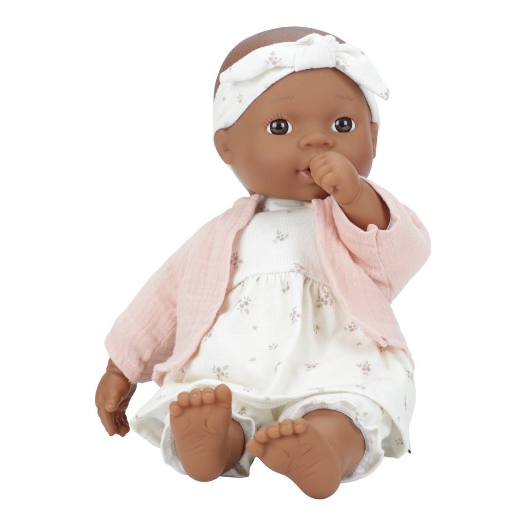 Poupée Noa - Set de 7 pièces personnalisé