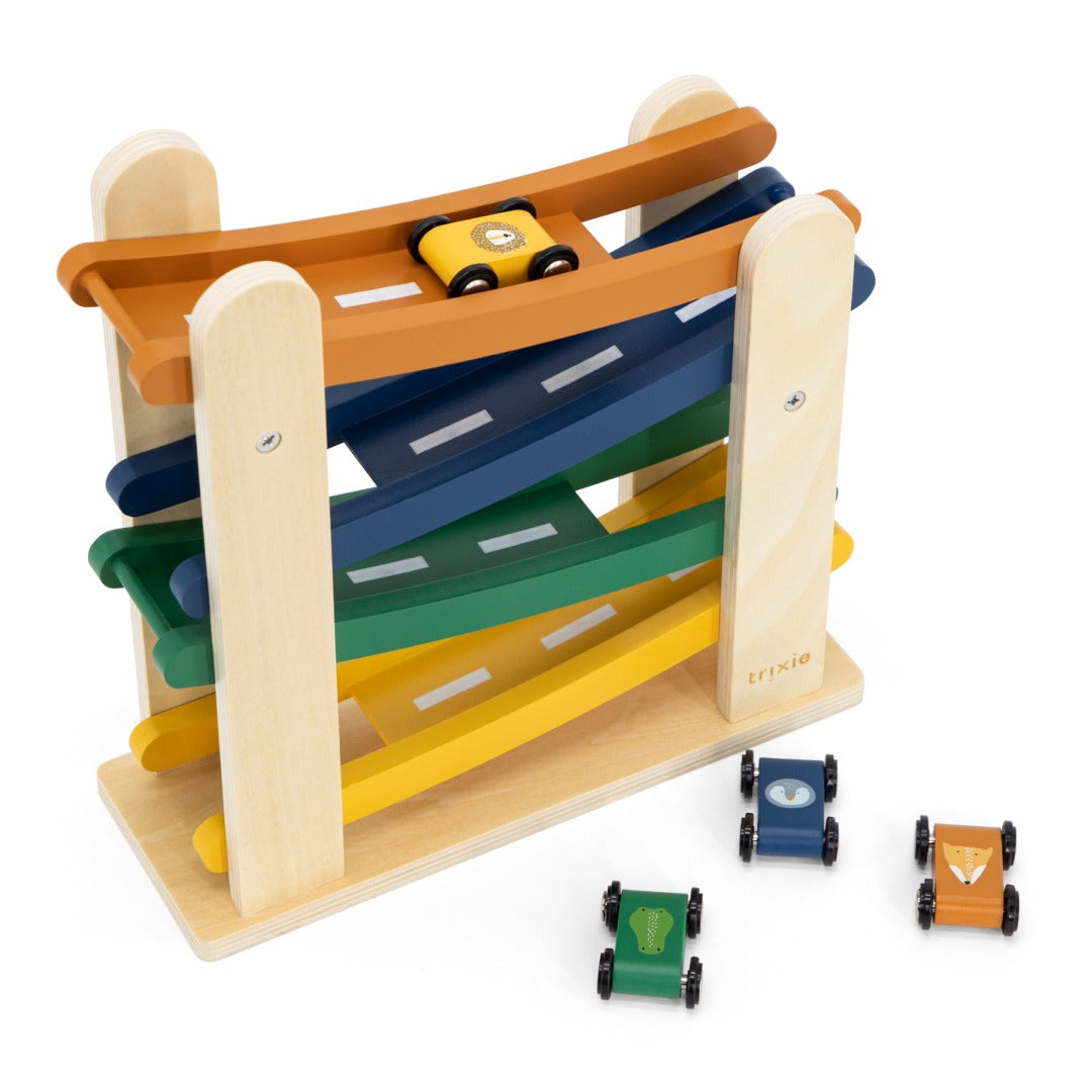Wooden ball track with 4 cars | Trixie